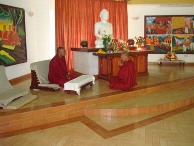 New Resident Monk Vicitta Sara Bhikku Arrives in Kenya